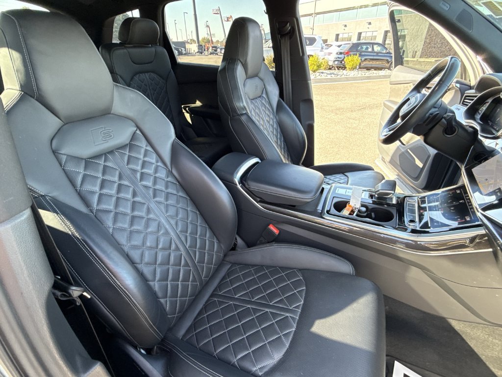 Used 2020 Audi SQ7 Prestige w/ Prestige Package AWD/4WD image 35