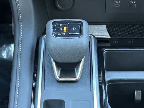 New 2025 Nissan Pathfinder SV image 23