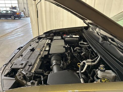 Used 2023 Chevrolet Colorado W/T image 33