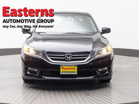 Used 2015 Honda Accord EX-L image 2