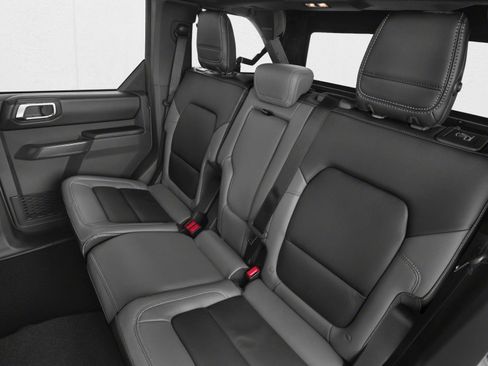 New 2026 Ford Bronco Outer Banks AWD/4WD image 9