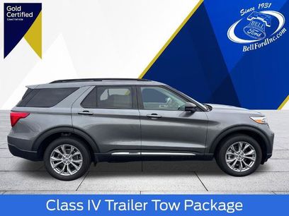 Certified 2024 Ford Explorer XLT w/ Equipment Group 202A