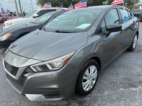 Used 2020 Nissan Versa S image 1