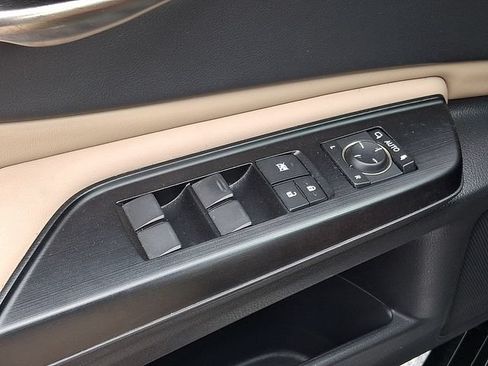 Used 2020 Lexus ES 350 w/ Premium Package FWD image 24