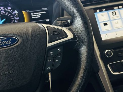 Used 2018 Ford Fusion SE w/ Fusion SE Technology Package FWD image 45