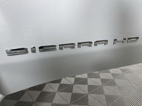 Used 2024 GMC Sierra 2500 Pro w/ Convenience Package image 31