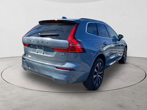 Certified 2023 Volvo XC60 B5 Core w/ Climate Package AWD/4WD image 5