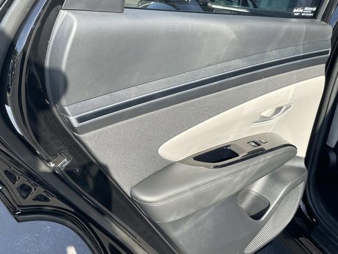 Certified 2024 Hyundai Tucson Limited image 24