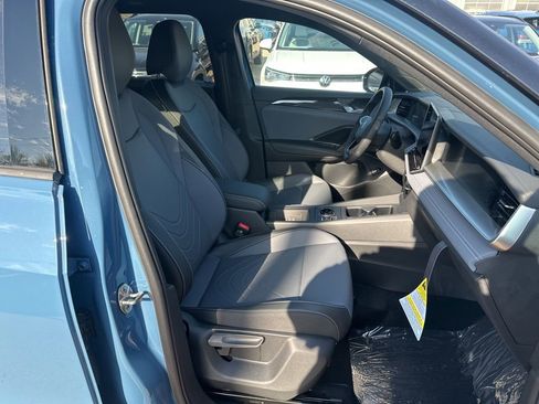 New 2026 Volkswagen Tiguan SE R-Line AWD/4WD image 21