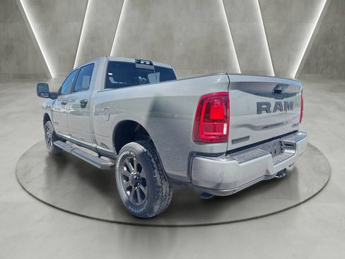New 2026 RAM 2500 Big Horn AWD/4WD image 5