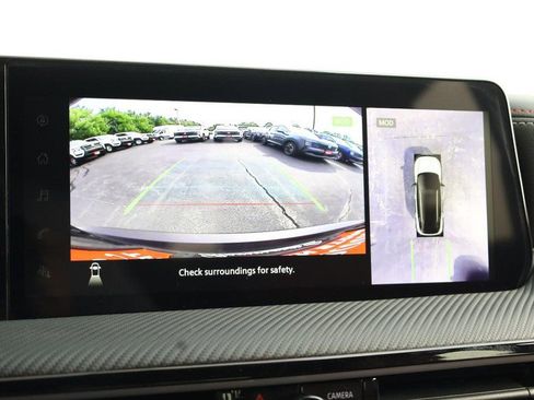 New 2025 Nissan Kicks SR image 14