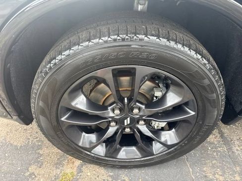 Used 2025 Dodge Durango R/T AWD/4WD image 9