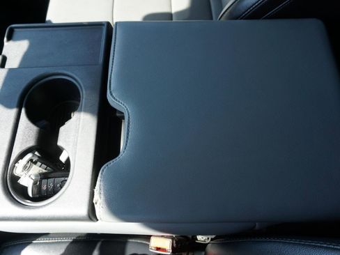 Used 2021 Ford F150 Lariat w/ Equipment Group 501A Mid image 29