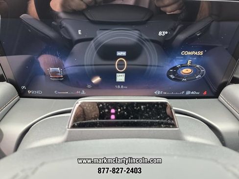 New 2026 Lincoln Aviator AWD w/ Jet Appearance Package image 25