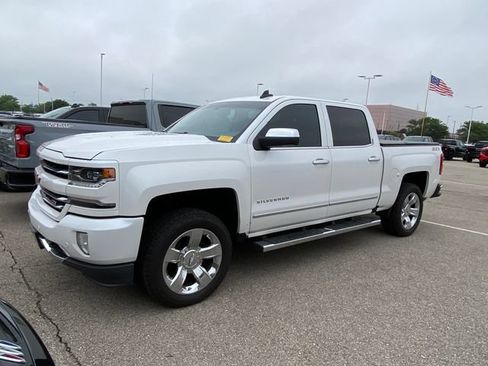 Used 2017 Chevrolet Silverado 1500 LTZ Z71 w/ LTZ Plus Package AWD/4WD image 1