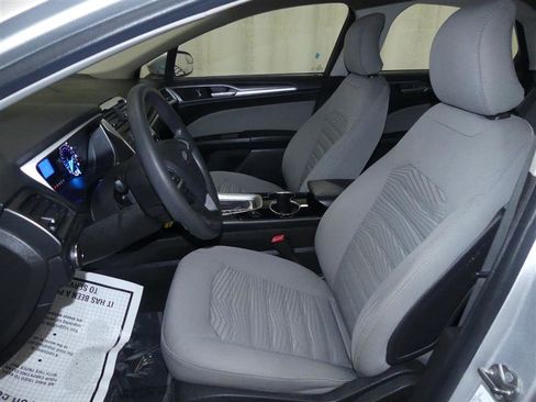 Used 2016 Ford Fusion S w/ Equipment Group 101A image 18