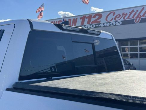 Used 2022 Toyota Tundra SR5 AWD/4WD image 15