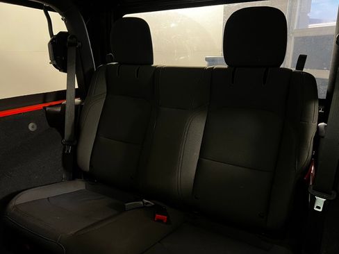 Used 2023 Jeep Wrangler Sport S image 26