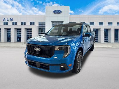 New 2025 Ford Maverick Lobo