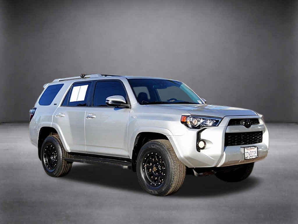 Used 2014 Toyota 4Runner SR5 Premium AWD/4WD image 2