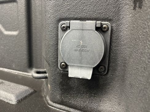 Used 2024 Chevrolet Silverado 2500 High Country image 13