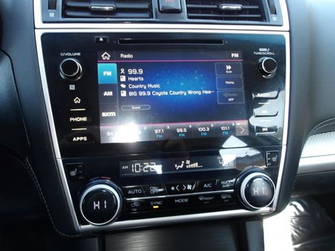 Used 2019 Subaru Legacy 2.5i Premium image 17