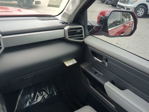 Used 2023 Toyota Sequoia Limited image 17