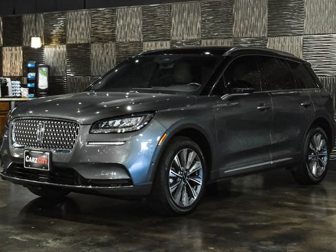 Used 2022 Lincoln Corsair Reserve w/ Elements Package FWD image 7