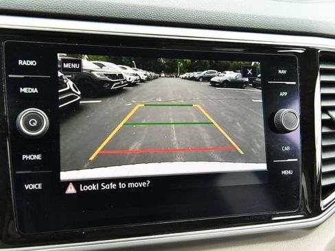 Used 2019 Volkswagen Atlas SEL AWD/4WD image 13