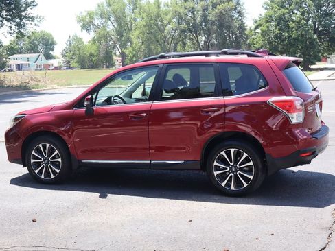Used 2018 Subaru Forester 2.0XT Touring AWD/4WD image 8