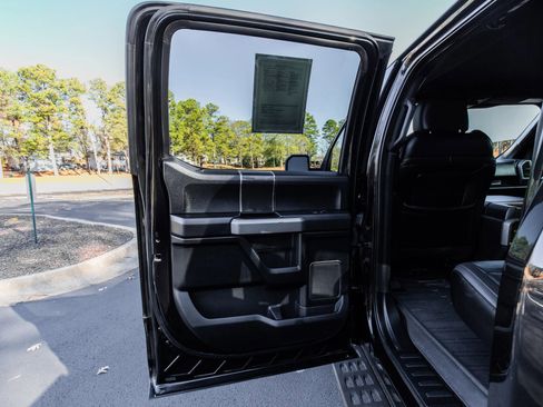 Used 2019 Ford F150 Raptor w/ Equipment Group 802A Luxury image 24