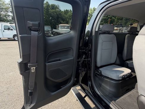 Used 2022 GMC Canyon Elevation Standard w/ Convenience Package AWD/4WD image 30