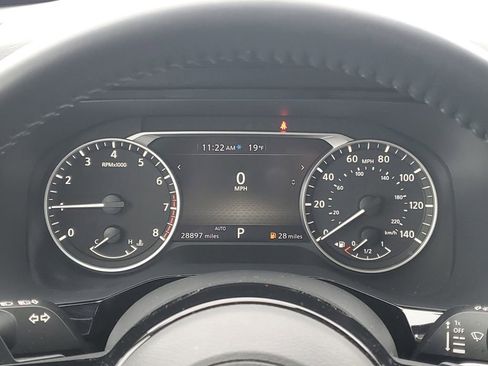 Used 2023 Nissan Pathfinder SV image 17