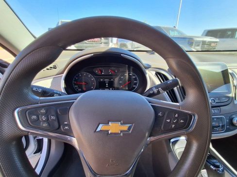 Used 2020 Chevrolet Malibu LS w/ Driver Confidence Package II FWD image 13