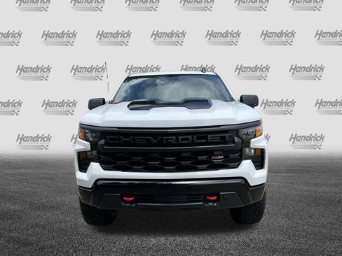Used 2025 Chevrolet Silverado 1500 Custom Trail Boss AWD/4WD image 3