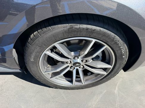 Used 2015 Ford Mustang GT RWD image 28
