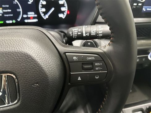 Used 2025 Honda CR-V Sport-L image 42