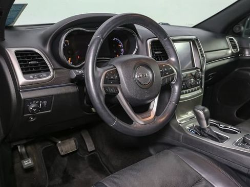 Used 2018 Jeep Grand Cherokee Limited w/ Luxury Group II AWD/4WD image 24