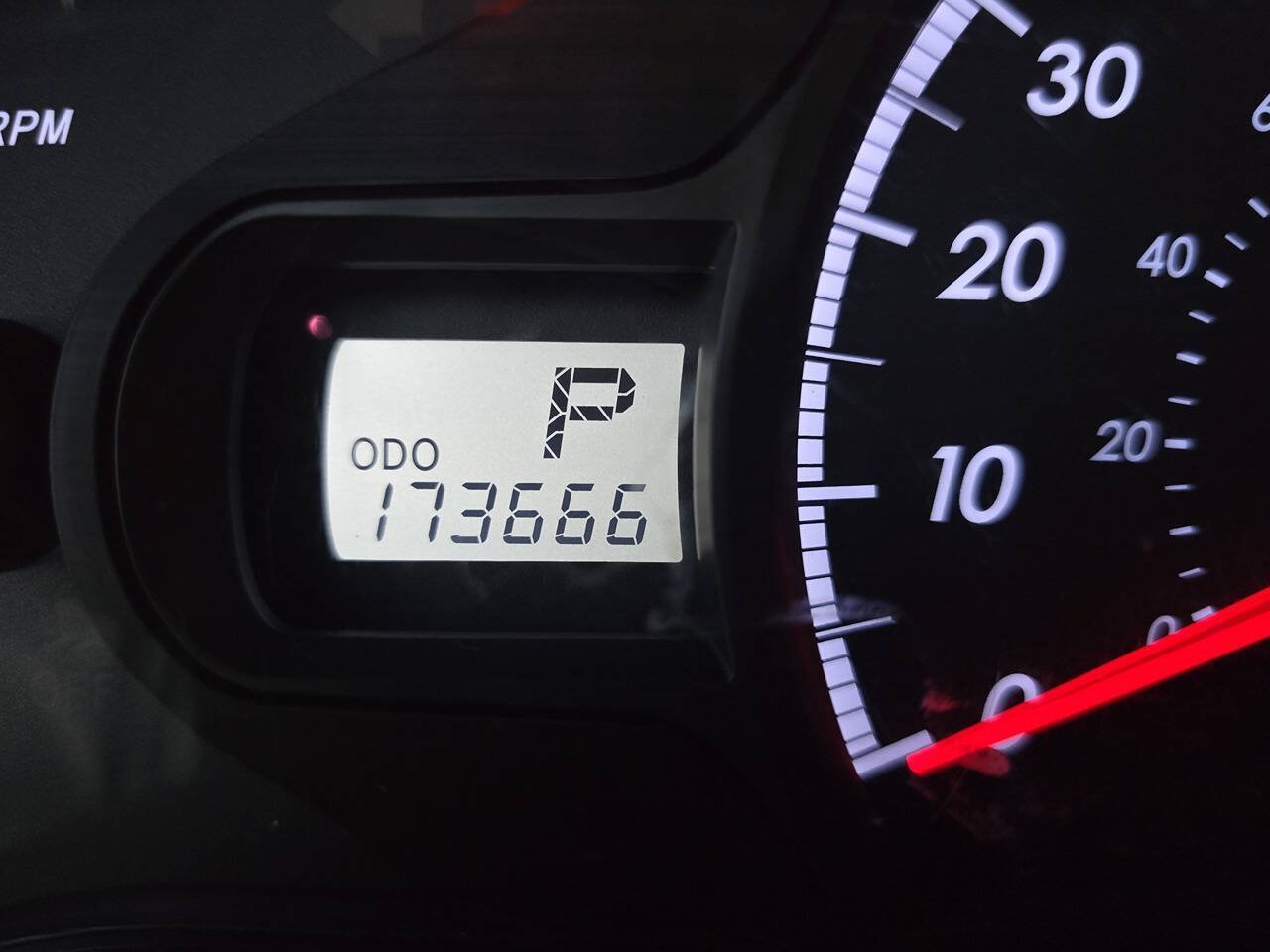 Used 2012 Toyota Sienna LE FWD image 39
