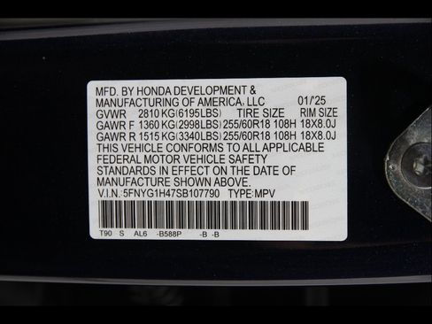 Certified 2025 Honda Pilot TrailSport image 22