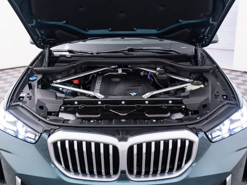 New 2026 BMW X5 xDrive40i w/ Executive Package image 30