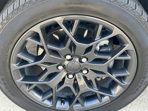 Used 2024 Jeep Grand Cherokee L Summit image 9