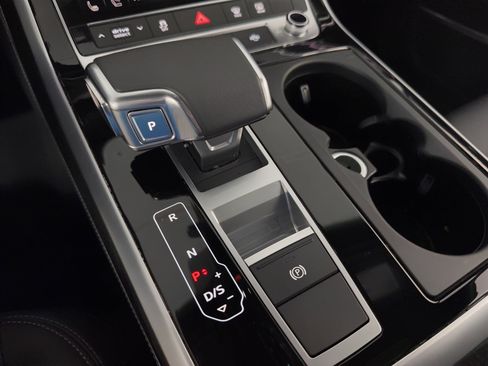 Certified 2025 Audi Q7 2.0T Premium Plus w/ Premium Plus Package image 25