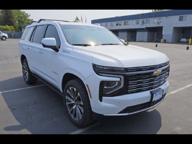 Used 2026 Chevrolet Tahoe High Country AWD/4WD image 2