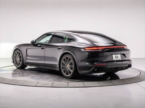 Used 2023 Porsche Panamera Platinum Edition RWD image 3