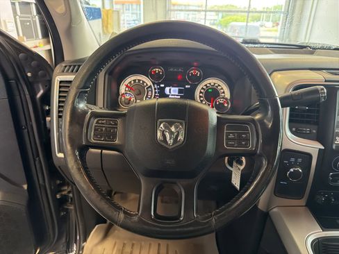 Used 2017 RAM 3500 Big Horn AWD/4WD image 18