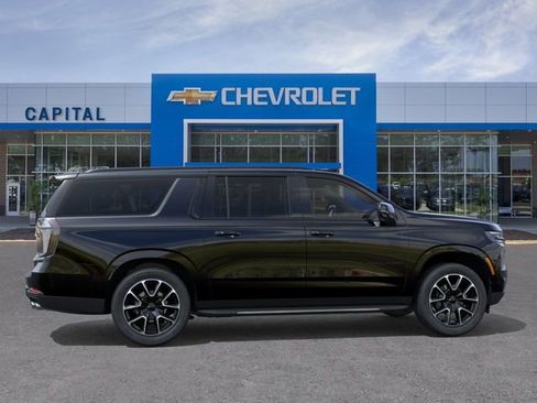New 2026 Chevrolet Suburban RST AWD/4WD image 5