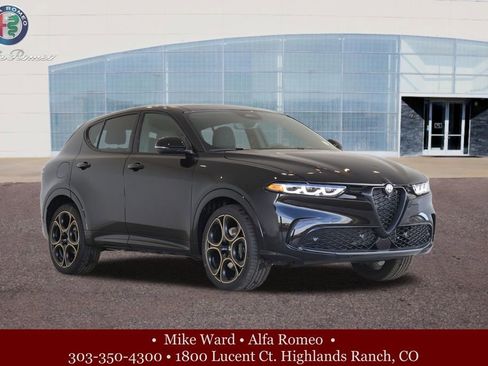 New 2025 Alfa Romeo Tonale Intensa image 8