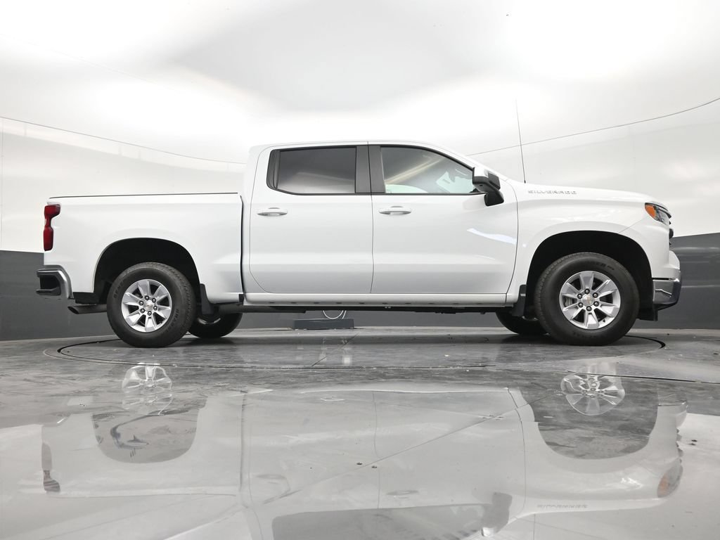 Used 2025 Chevrolet Silverado 1500 LT RWD image 24