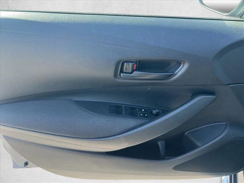 Certified 2024 Toyota Corolla LE image 11